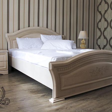Hotel Datuki Akhmeta Ngoại thất bức ảnh